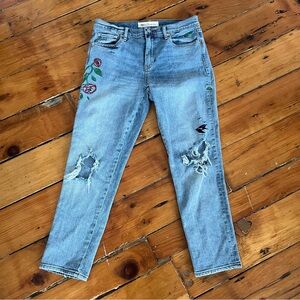 Gap 1969 Best Girlfriend Jeans Embroidered Distressed Size 28